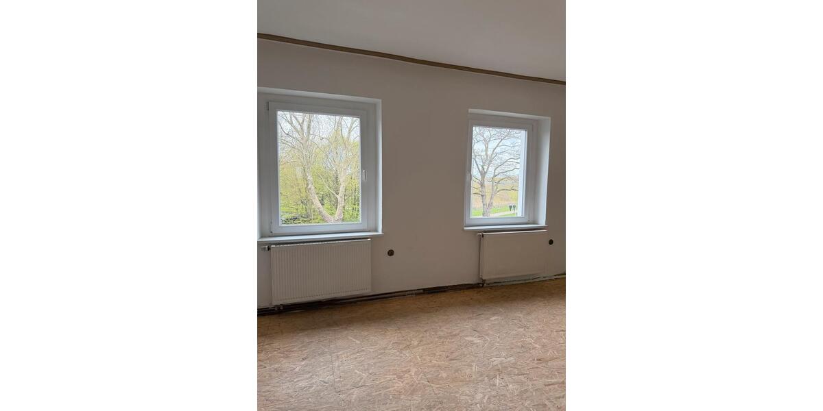 Etagenwohnung Castrop-Rauxel Rauxel - 3 Zimmer, 80 m&sup2;, 1.000&euro; | Angebot:25088412