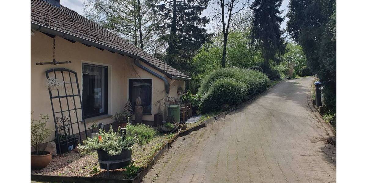 Mehrfamilienhaus, Wohnhaus Velbert Mitte - 9 Zimmer, 220 m&sup2;, 579.000&euro; | Angebot:25671644