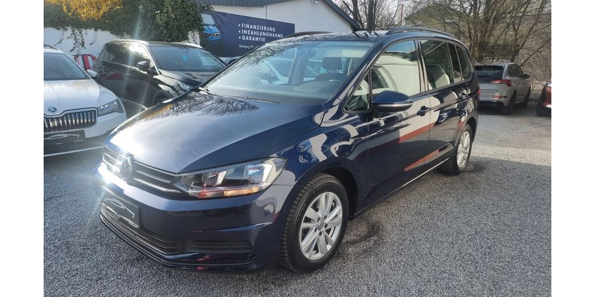 VW Touran 67.986 km 19.950 &euro; Wuppertal 42109
