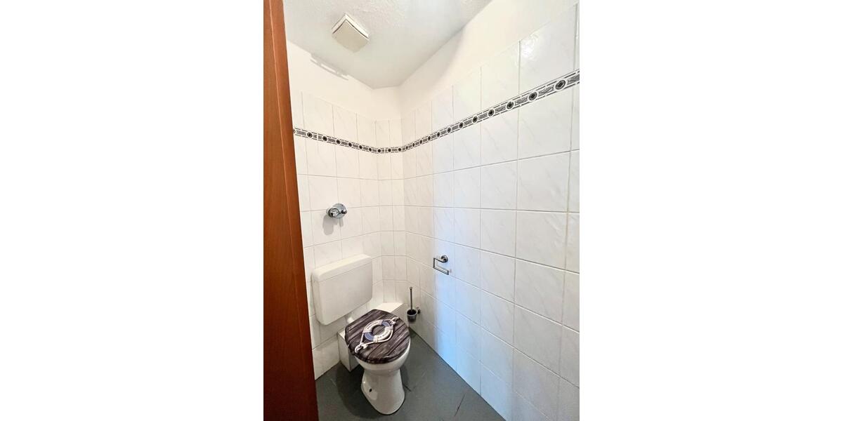 Dachgeschoßwohnung Essen Stadtbezirk III - 2 Zimmer, 73 m&sup2;, 138.000&euro; | Angebot:24840852