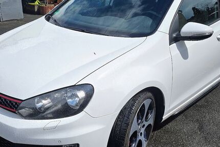 VW Golf 126.514 km 9.900 &euro; Dortmund 44143