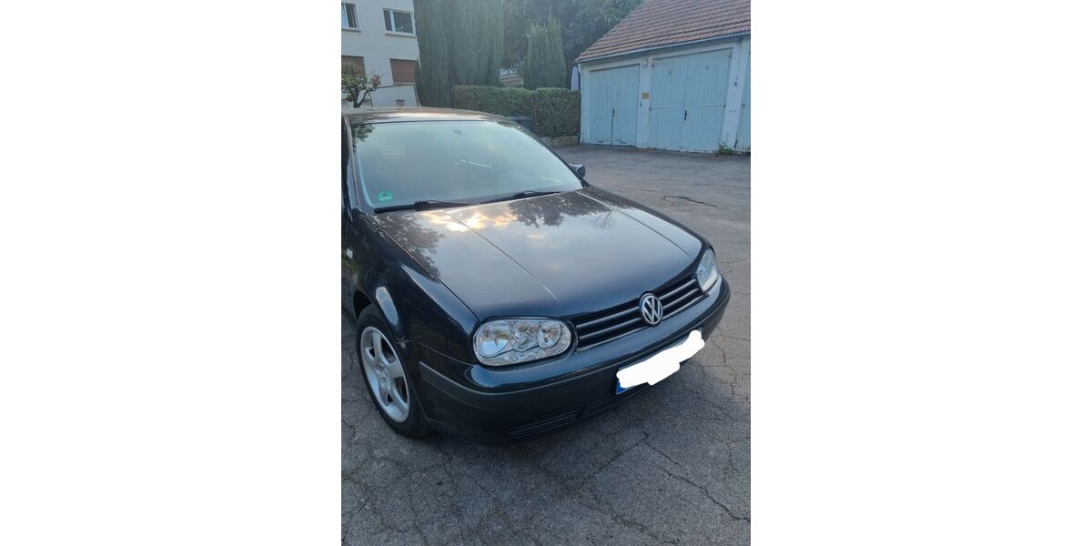VW Golf 134.000 km 2.550 &euro; Essen 45143