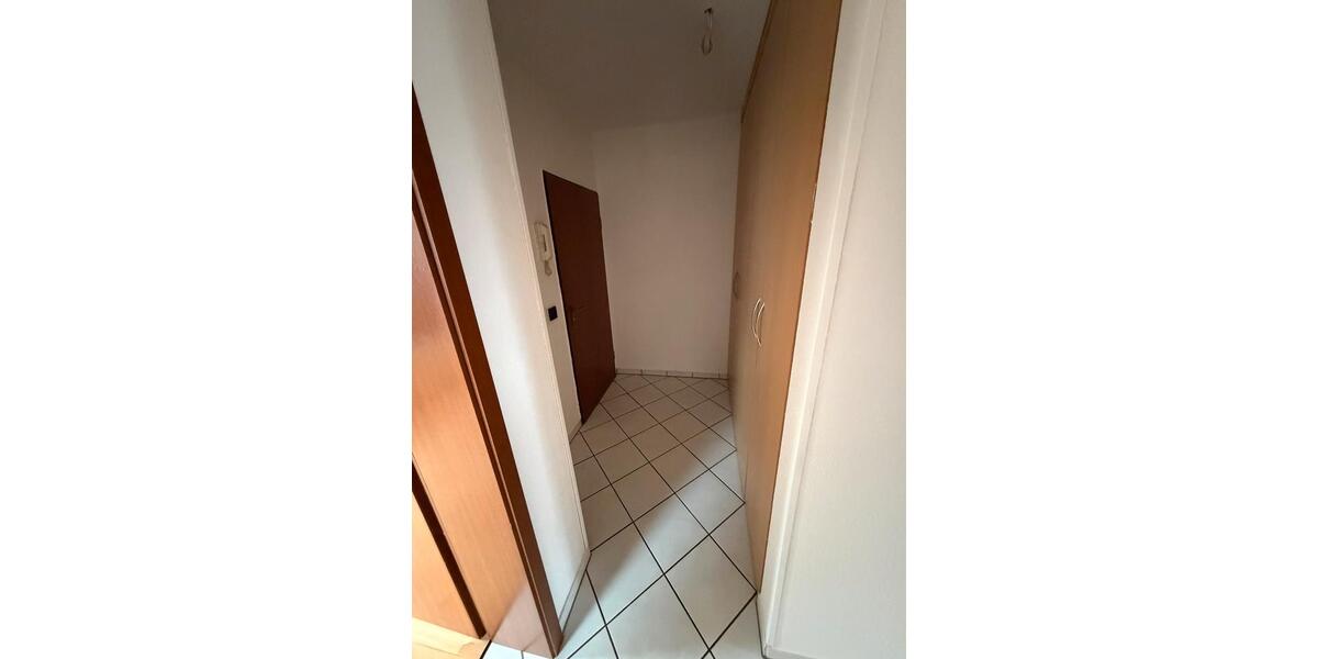 Dachgeschoßwohnung Wuppertal Barmen - 2 Zimmer, 62 m&sup2;, 600&euro; | Angebot:25830530