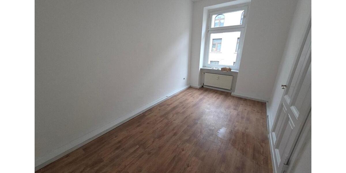 Etagenwohnung Wuppertal Gemarkung Langerfeld - 3 Zimmer, 70 m&sup2;, 600&euro; | Angebot:25712282