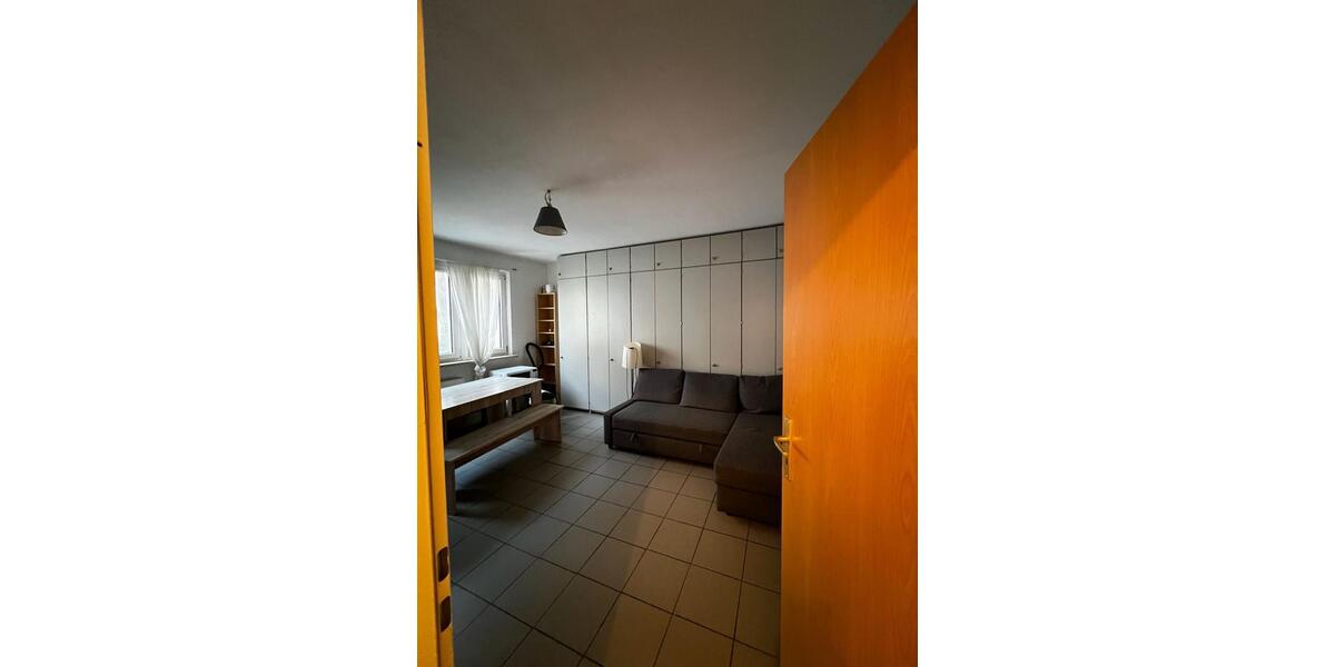 Etagenwohnung Bochum Wiemelhausen - 2 Zimmer, 90 m&sup2;, 550&euro; | Angebot:25759292