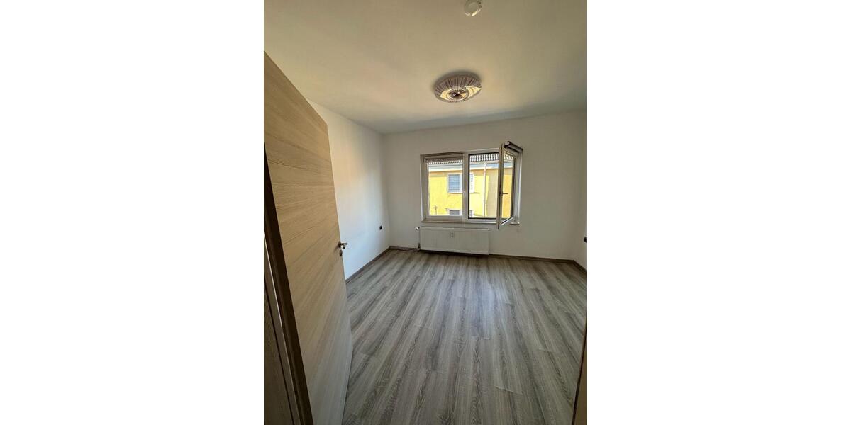 Etagenwohnung Oberhausen - 2.5 Zimmer, 55 m&sup2;, 128.000&euro; | Angebot:25977546