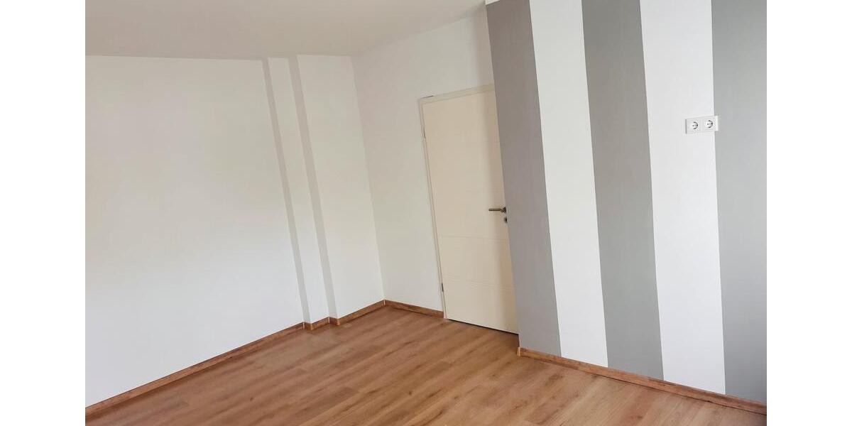 Etagenwohnung Oberhausen Rothebusch - 3 Zimmer, 70 m&sup2;, 850&euro; | Angebot:26302889
