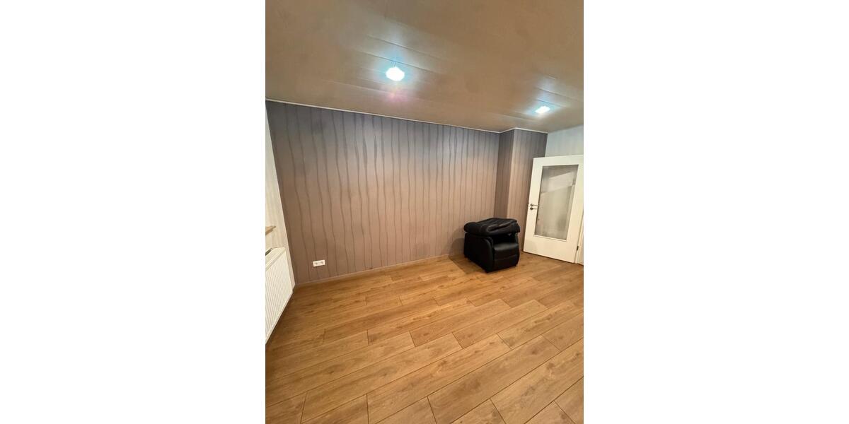 Erdgeschoßwohnung Gelsenkirchen Gelsenkirchen-Mitte - 2 Zimmer, 68 m&sup2;, 650&euro; | Angebot:26023974