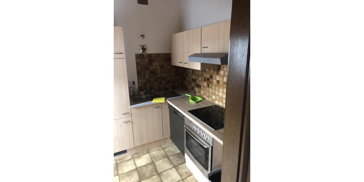 Dachgeschoßwohnung Oberhausen Biefang - 1 Zimmer, 35 m&sup2;, 350&euro; | Angebot:26661769