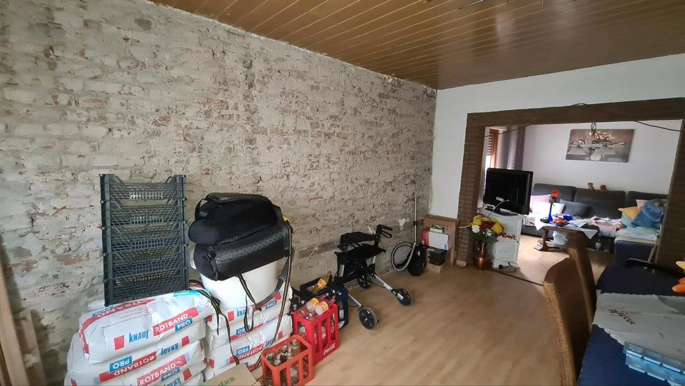 Einfamilienhaus Castrop-Rauxel Deinighausen - 6 Zimmer, 143 m&sup2;, 270.000&euro; | Angebot:25824442