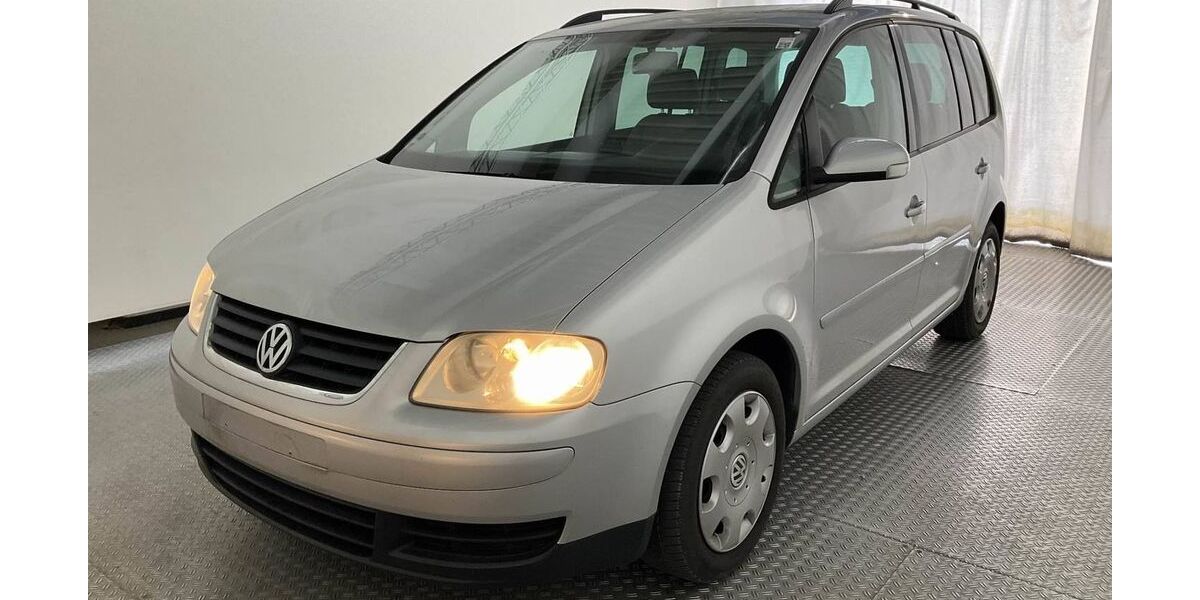 VW Touran 234.700 km 1.900 &euro; Essen 45356