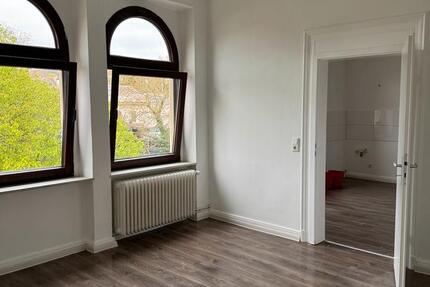 Wohnung Wuppertal Lichtenplatz - 1.5 Zimmer, 50 m&sup2;, 390&euro; | Angebot:26041017