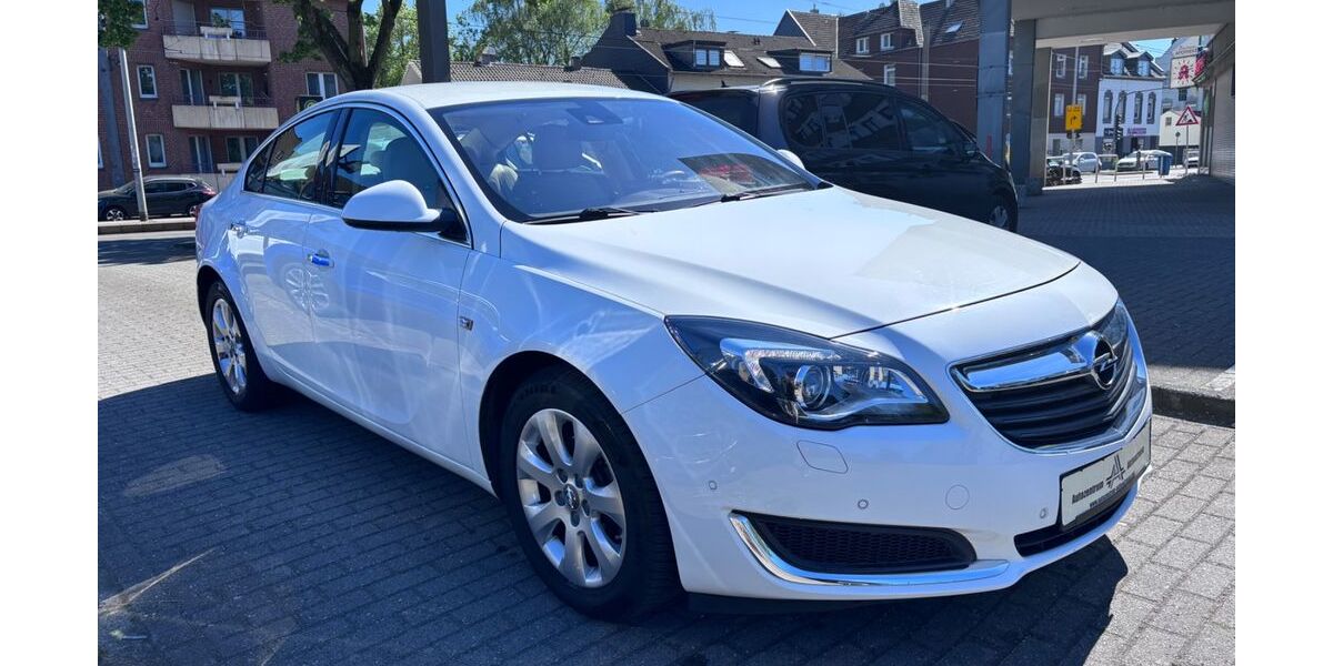Opel Insignia 96.000 km 8.700 &euro; Mülheim / Ruhr 45473