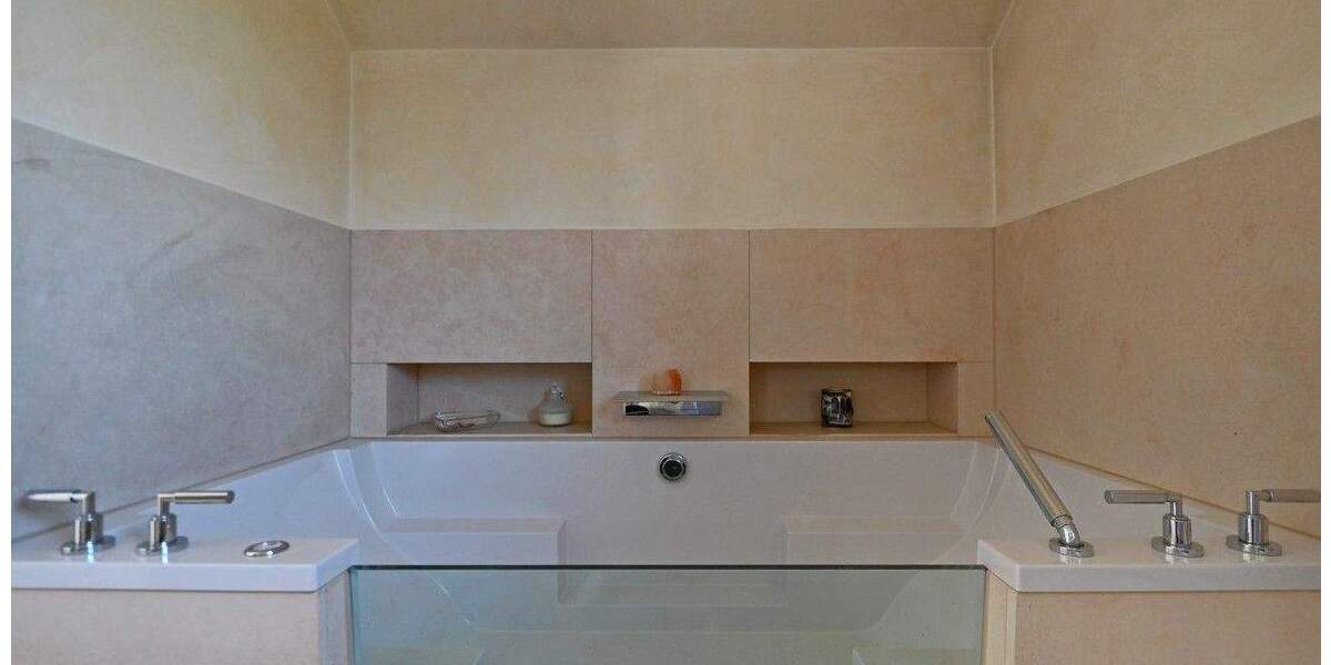 Etagenwohnung Essen Burgaltendorf - 5 Zimmer, 214 m&sup2;, 890.000&euro; | Angebot:25726328