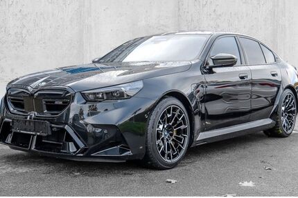 BMW M5 3.900 km 139.890 &euro; Hagen 58119