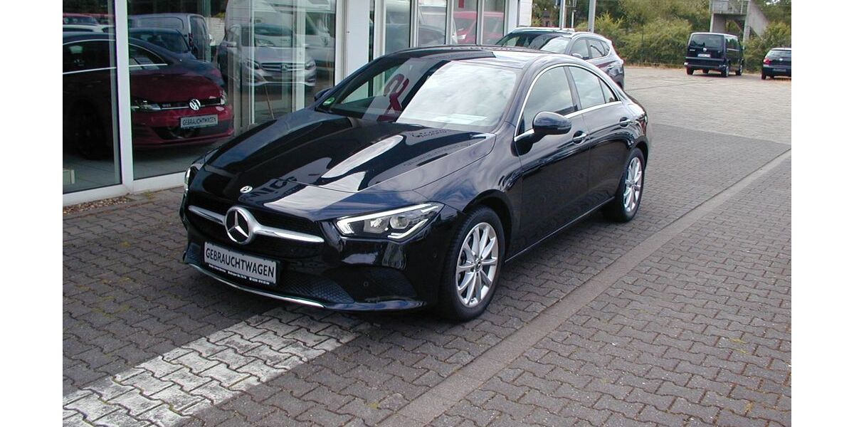 Mercedes-Benz CLA 180 21.980 km 27.940 &euro; Oberhausen 46117