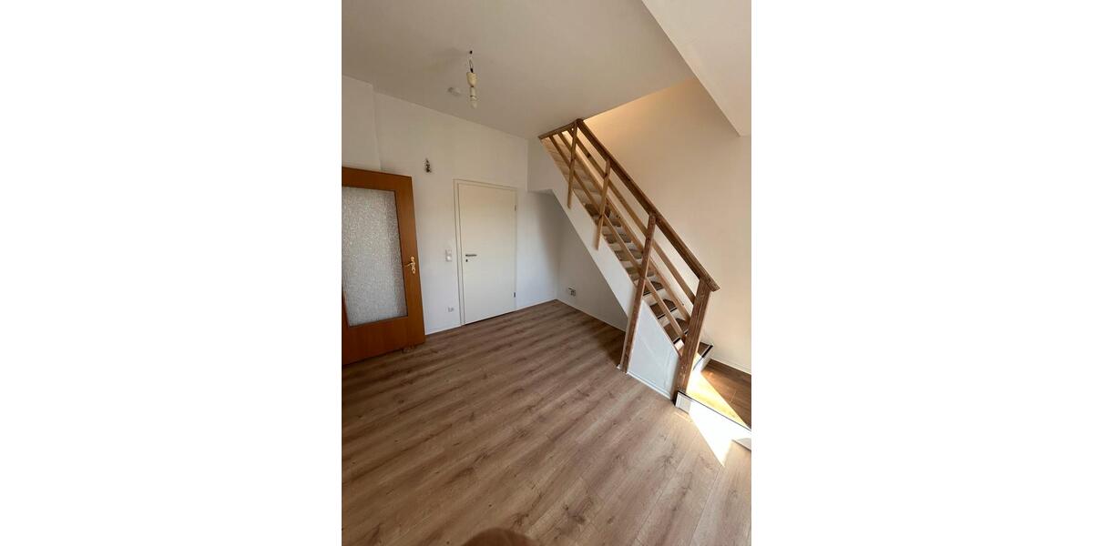 Etagenwohnung Mülheim an der Ruhr Heißen - 3 Zimmer, 90 m&sup2;, 799&euro; | Angebot:26415616