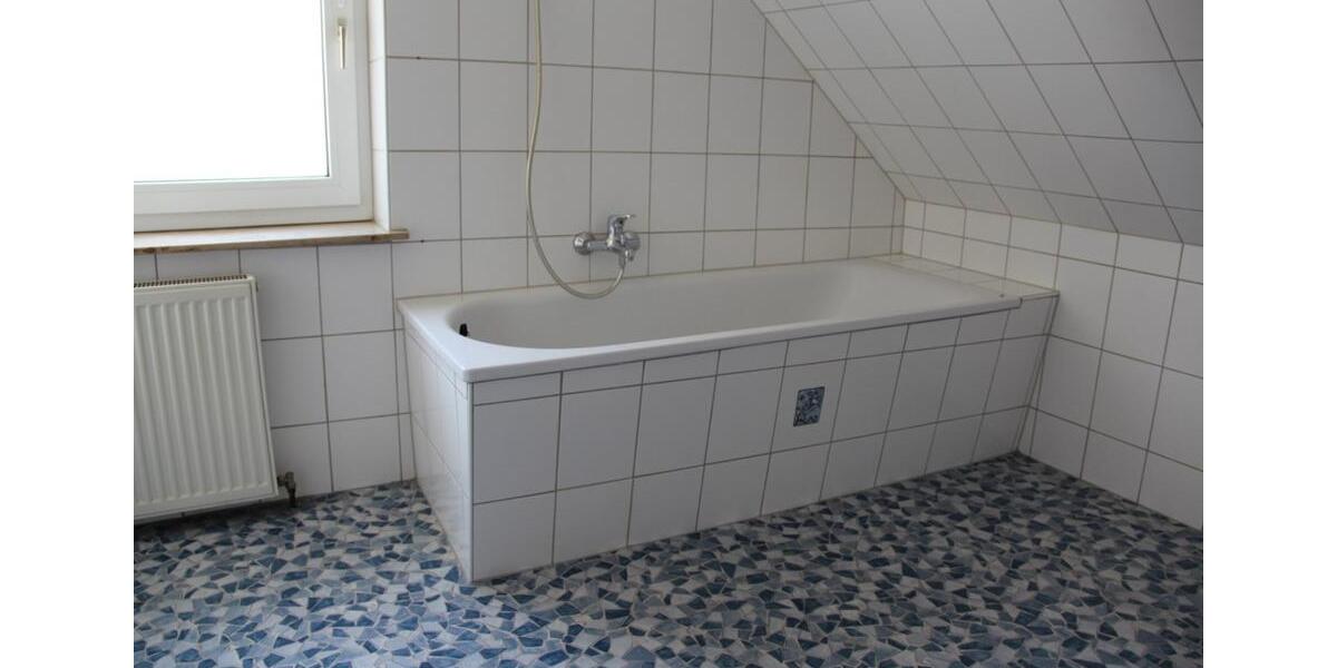 Dachgeschoßwohnung Dortmund Mengede - 2 Zimmer, 57 m&sup2;, 484&euro; | Angebot:25942455