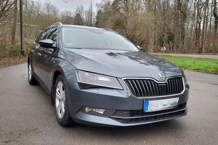 Skoda Superb 196.428 km 17.200 &euro; Dortmund Berghofen 44269