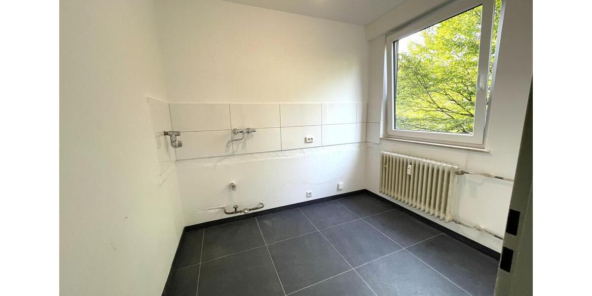 Etagenwohnung Wuppertal Gemarkung Nächstebreck - 2.5 Zimmer, 64 m&sup2;, 560&euro; | Angebot:25857618