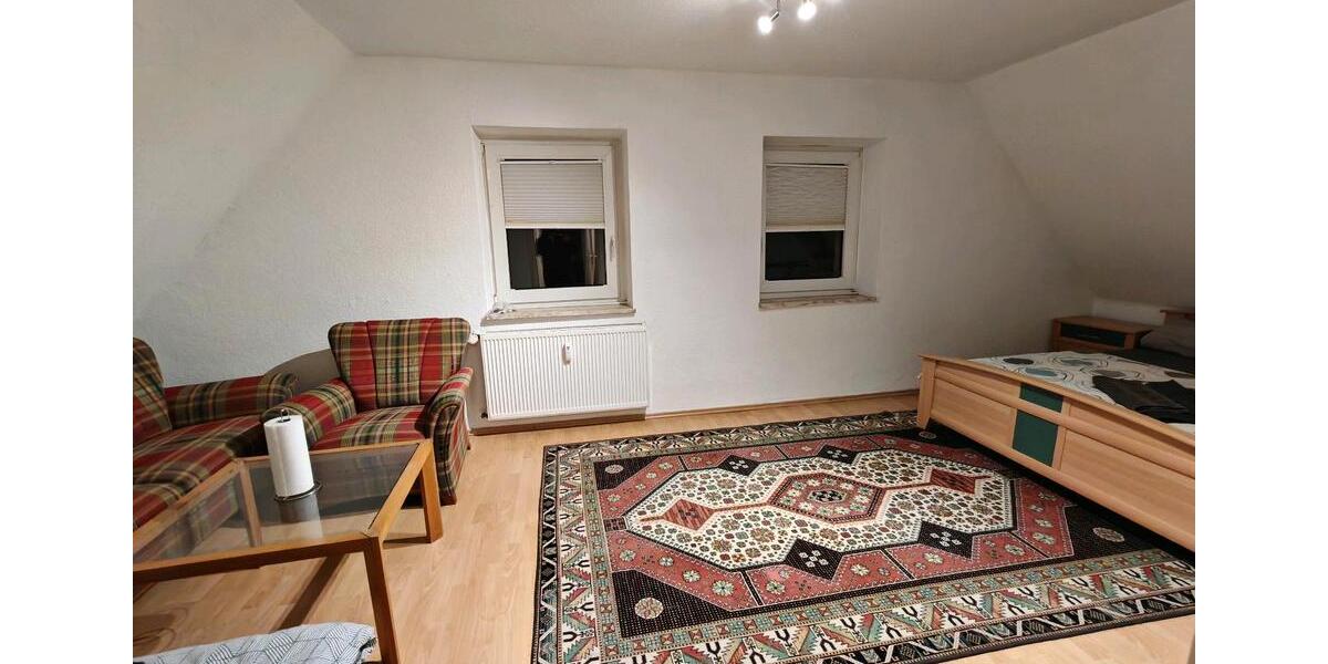 Dachgeschoßwohnung Heiligenhaus - 1 Zimmer, 45 m&sup2;, 750&euro; | Angebot:25944921