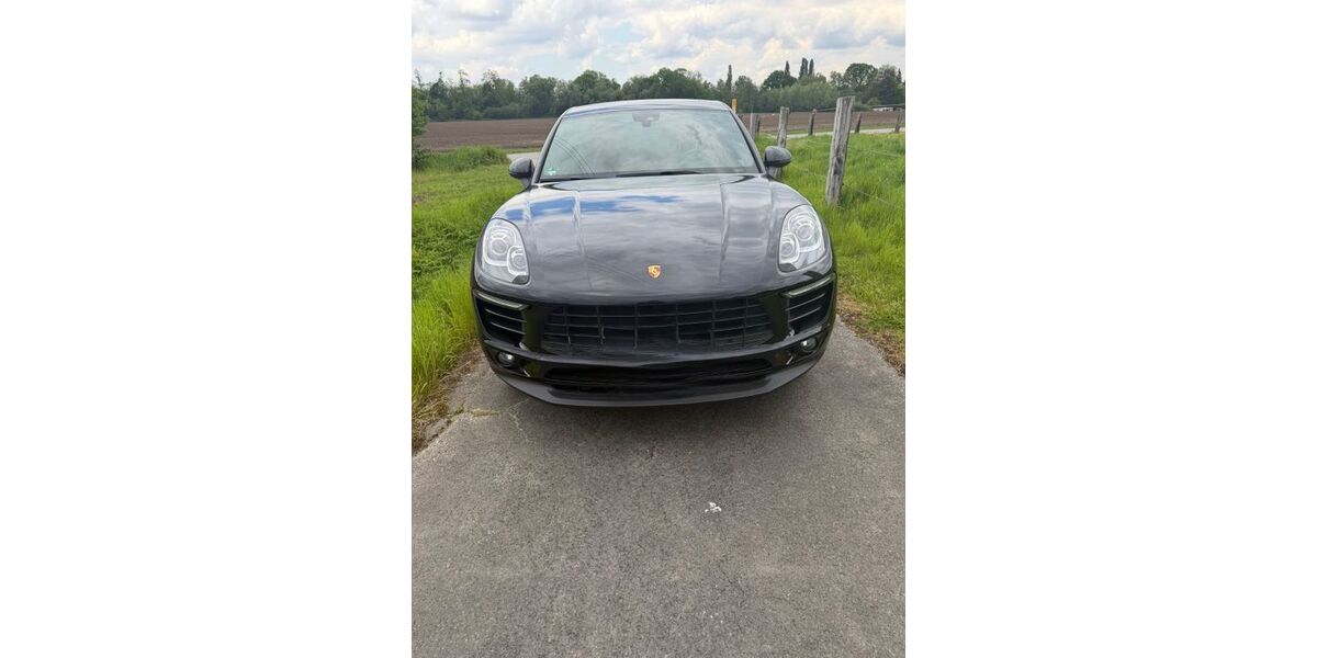Porsche Macan 48.500 km 35.900 &euro; Essen 45219