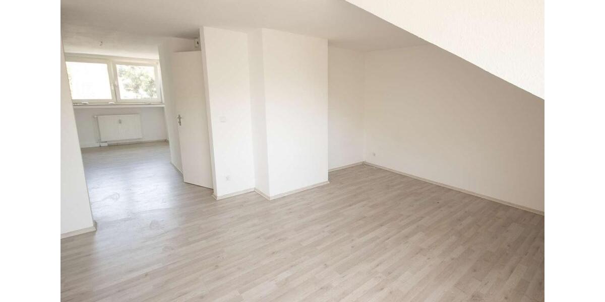 Dachgeschoßwohnung Gelsenkirchen Gelsenkirchen-Nord - 2 Zimmer, 55 m&sup2;, 341&euro; | Angebot:26384130