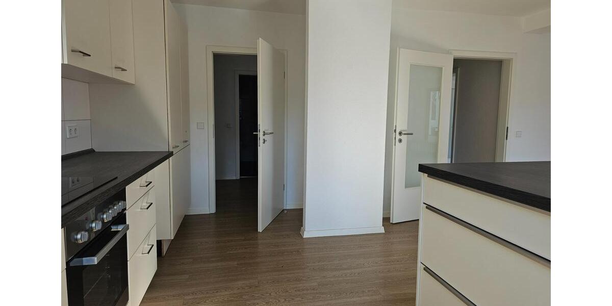 Etagenwohnung Mülheim an der Ruhr Broich - 3 Zimmer, 113 m&sup2;, 1.050&euro; | Angebot:25931911