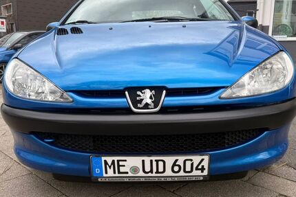 Peugeot 206 77.000 km 2.500 &euro; Essen 45329