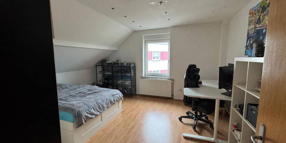 Etagenwohnung Bochum Linden - 3 Zimmer, 89 m&sup2;, 695&euro; | Angebot:26809697