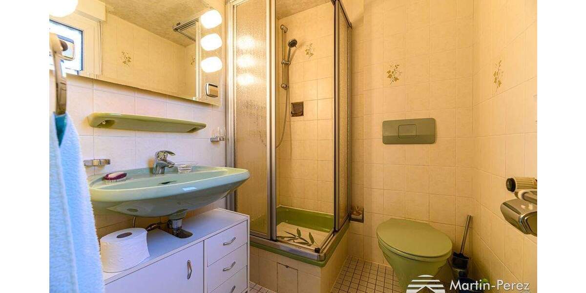 Mehrfamilienhaus, Wohnhaus Hagen Eilpe - 9 Zimmer, 197 m&sup2;, 220.000&euro; | Angebot:25708616