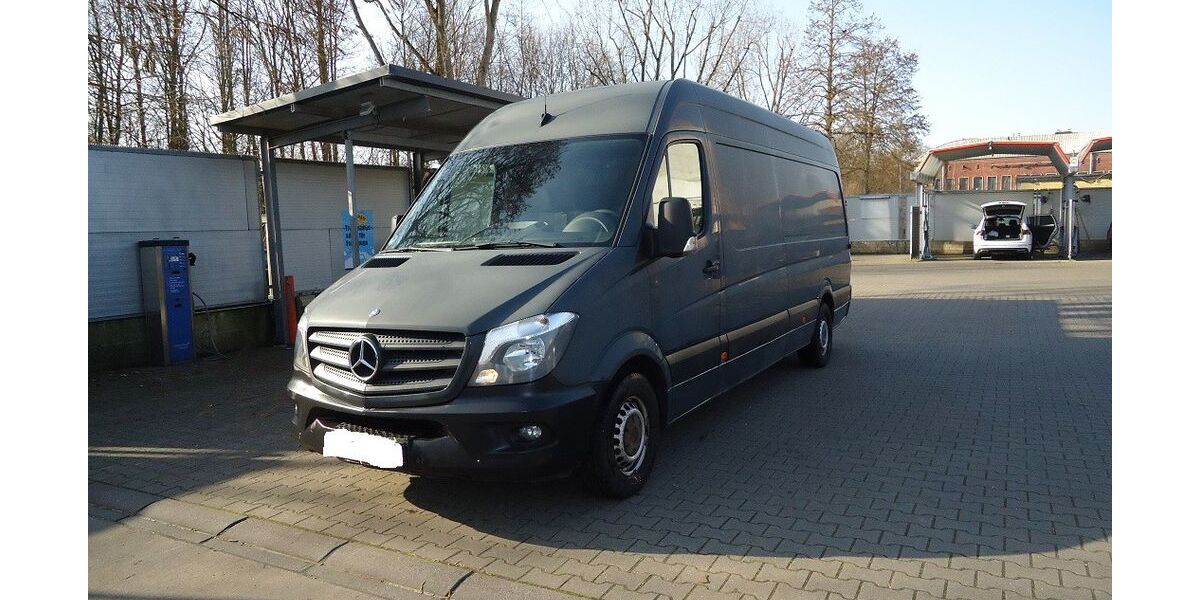 Mercedes-Benz Sprinter 151.300 km 11.500 &euro; Essen 45144