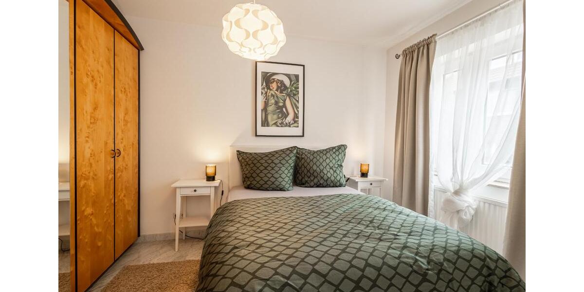 Etagenwohnung Essen Südviertel - 2 Zimmer, 60 m&sup2;, 1.790&euro; | Angebot:25030633