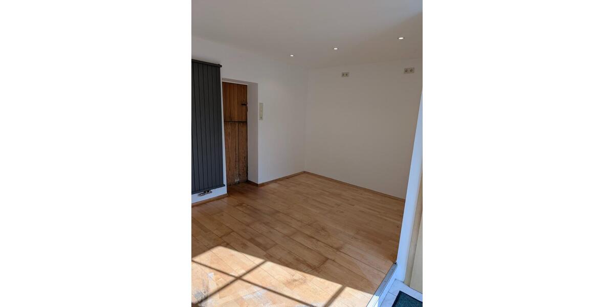 Maisonettenwohnung Wuppertal Gemarkung Nächstebreck - 3 Zimmer, 120 m&sup2;, 1.200&euro; | Angebot:25959347