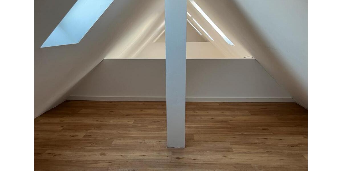 Bungalow Essen Stadtbezirk VIII - 3.5 Zimmer, 96 m&sup2;, 1.700&euro; | Angebot:26520993