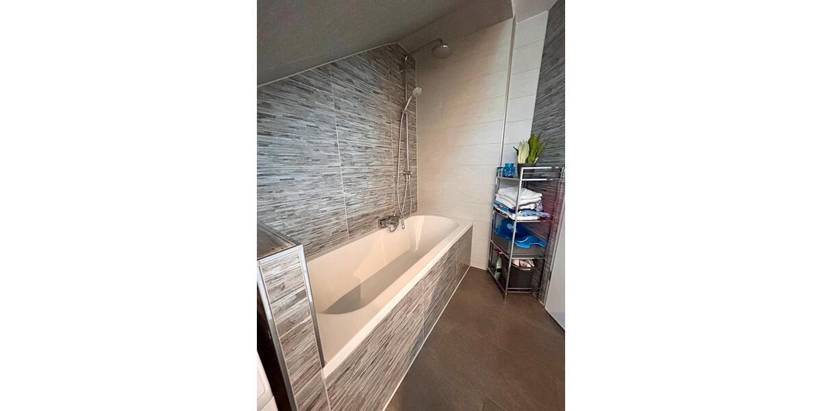 Etagenwohnung Wuppertal Gemarkung Langerfeld - 3 Zimmer, 90 m&sup2;, 199.000&euro; | Angebot:26613096