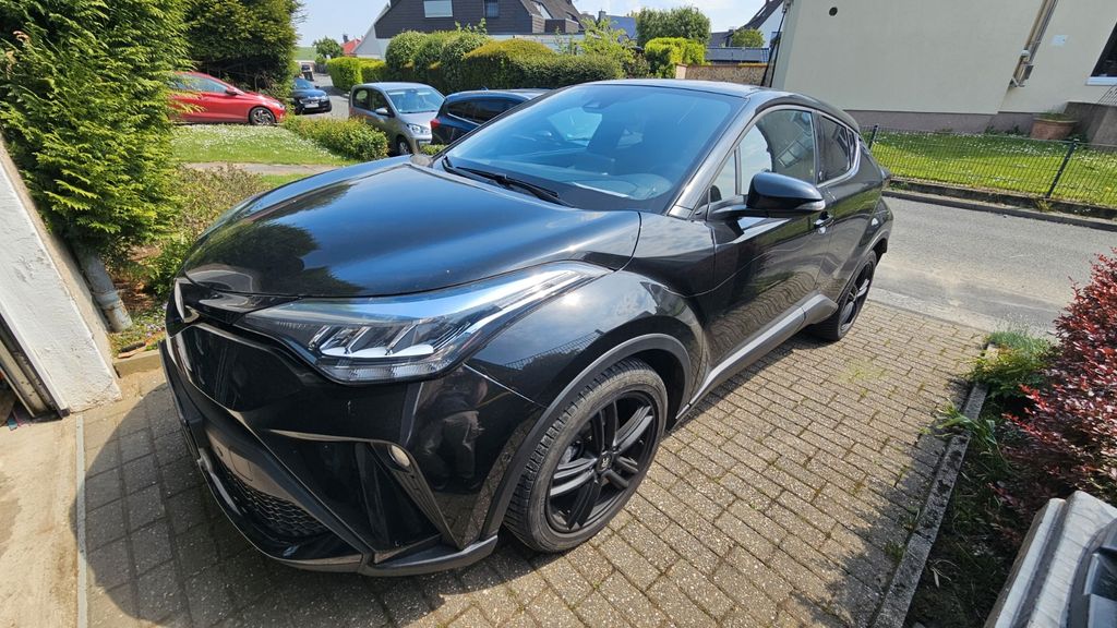Toyota C-HR 29.000 km 20.000 &euro; Essen 45219
