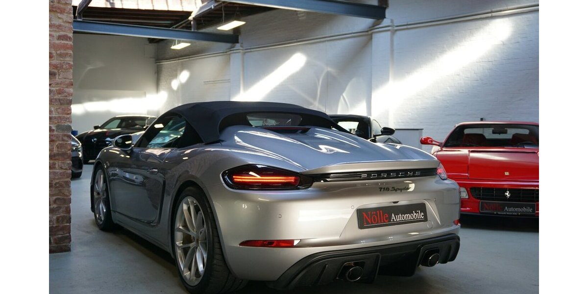 Porsche Cayman 718 Spyder PCCB 918 PDLS+ Approved 7.890 km 118.900 &euro; Wuppertal 42327