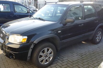 Ford Maverick 110.000 km 990 &euro; Wuppertal 42289