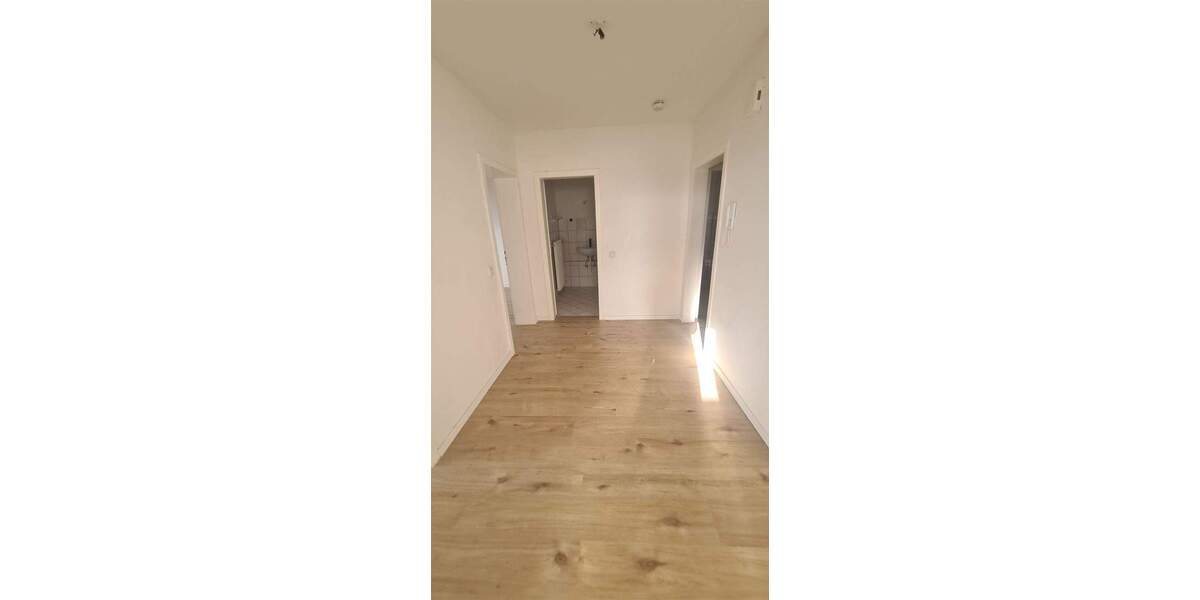 Etagenwohnung Gelsenkirchen Beckhausen - 3 Zimmer, 75 m&sup2;, 420&euro; | Angebot:25740180