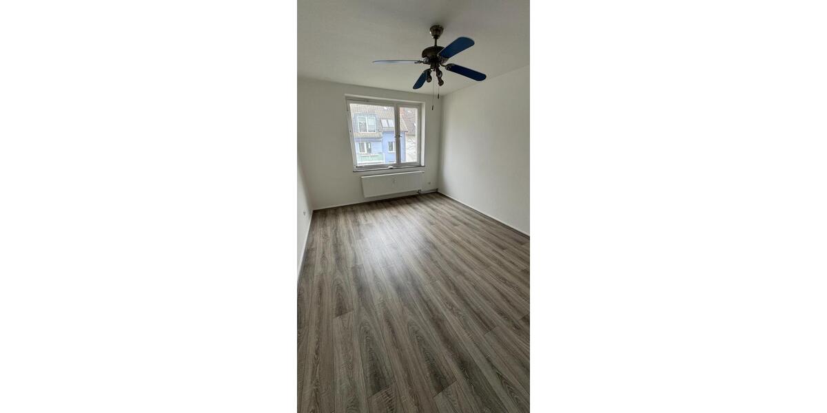 Etagenwohnung Dortmund Innenstadt Ost - 3 Zimmer, 80 m&sup2;, 640&euro; | Angebot:25073405