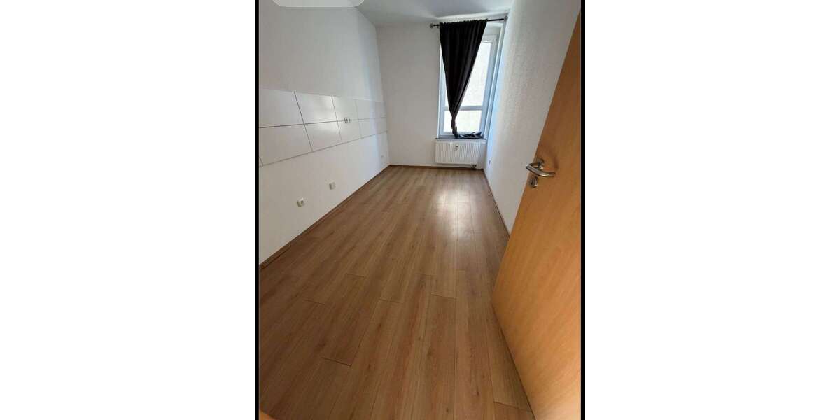 Etagenwohnung Gelsenkirchen - 4 Zimmer, 72 m&sup2;, 575&euro; | Angebot:26365548