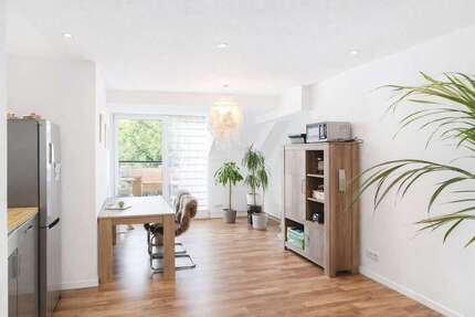 Wohnung Essen Rüttenscheid - 3 Zimmer, 90 m&sup2;, 1.100&euro; | Angebot:25625580