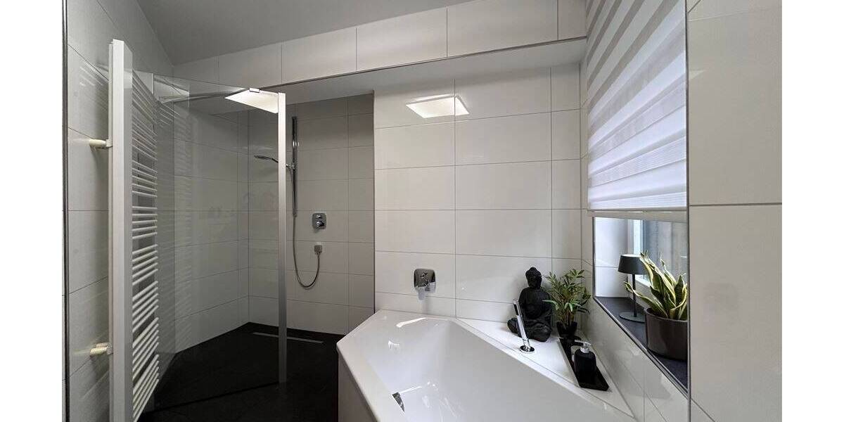 Doppelhaushälfte Gelsenkirchen Ückendorf - 5 Zimmer, 128 m&sup2;, 425.000&euro; | Angebot:26554637