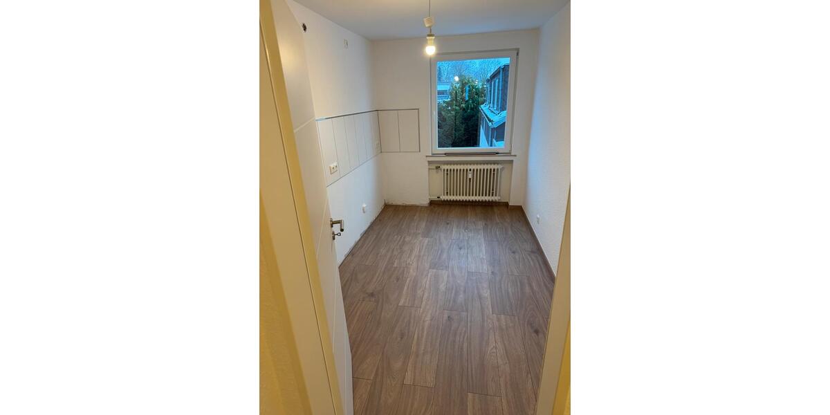 Dachgeschoßwohnung Hagen Hagen-Mitte - 2 Zimmer, 64 m&sup2;, 710&euro; | Angebot:26563632