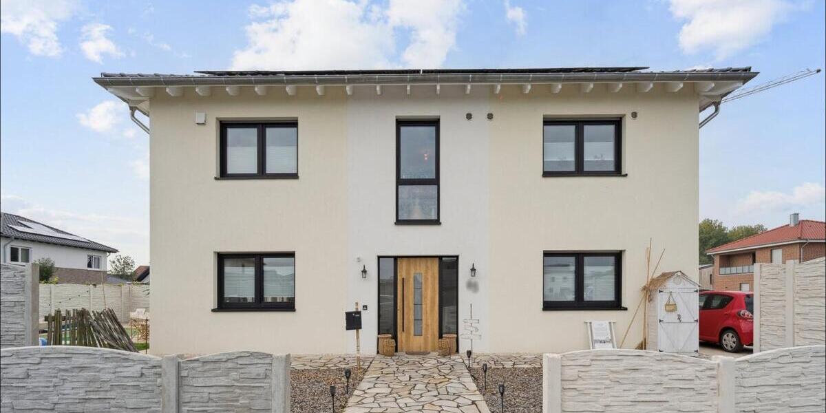 Attraktives Zweifamilienhaus in Olfen–modern, nachhaltig und mit KfW 40+ Standard - Zweifamilienhaus Olfen | Angebot:23089639