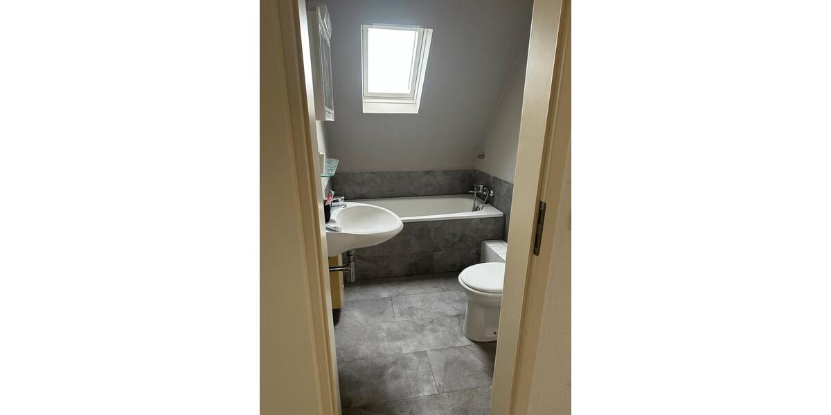 Dachgeschoßwohnung Marl Alt-Marl - 3 Zimmer, 63 m&sup2;, 600&euro; | Angebot:25841729