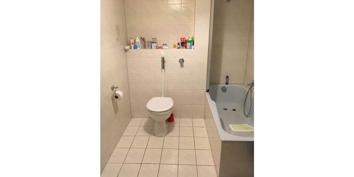 Dachgeschoßwohnung Dortmund - 4 Zimmer, 70 m&sup2;, 700&euro; | Angebot:25853053