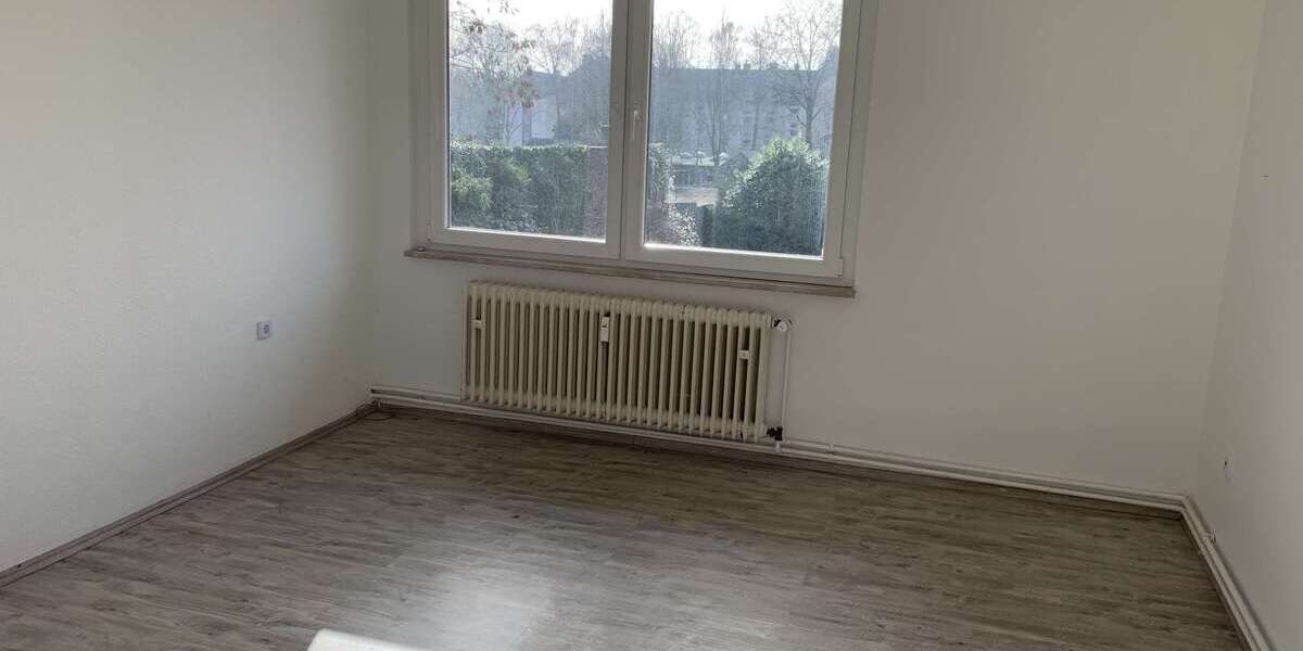 Etagenwohnung Gelsenkirchen Schalke - 3 Zimmer, 73 m&sup2;, 486&euro; | Angebot:26476321
