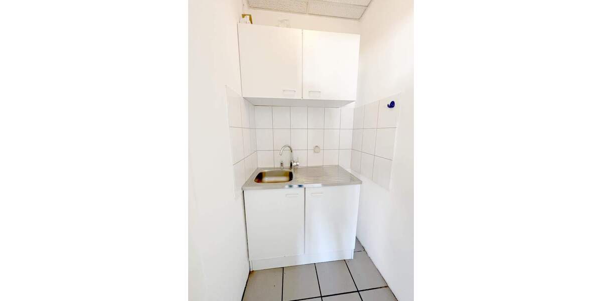 Gewerbeobjekt Oberhausen Osterfeld-West - 3 Zimmer, 895&euro; | Angebot:25709930